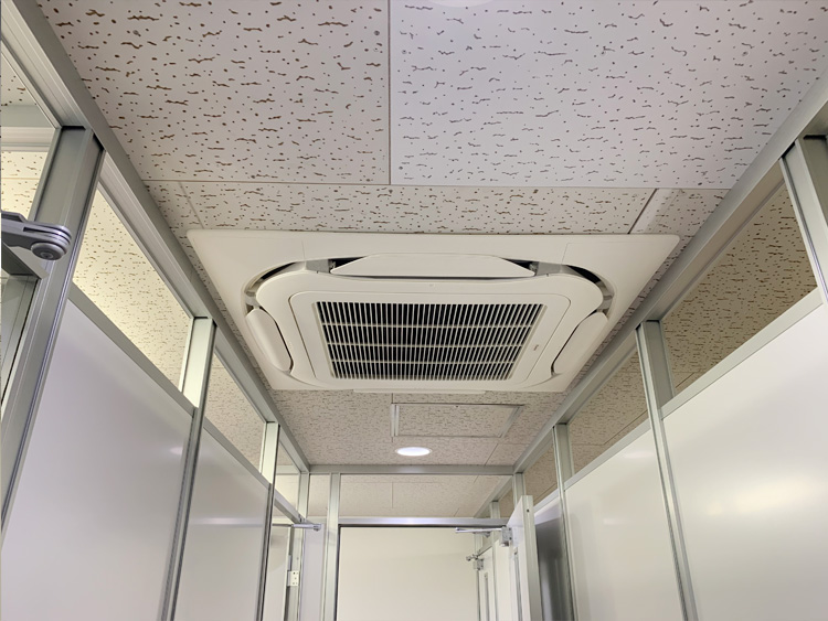 エアコンの吹き出し口を増設 エアコンダクト工事 江戸川区 オフィス家具ならｈａｐｐｙ ハッピー