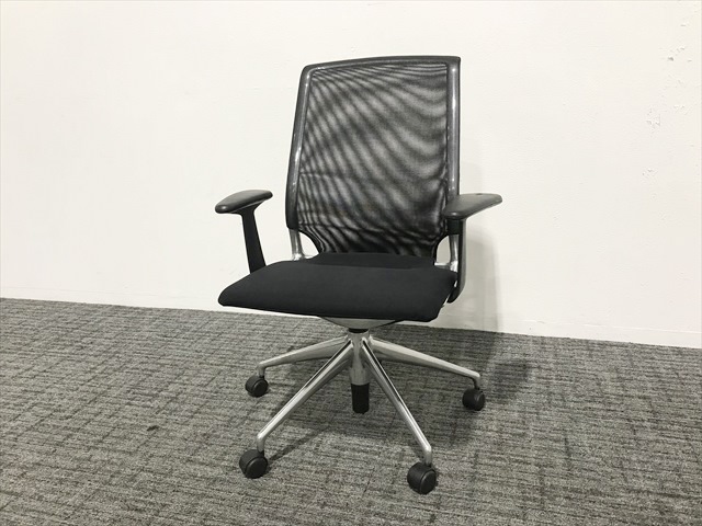 Vitra/ヴィトラのメダチェア 417002[Vitra/ヴィトラ][中古]|オフィスチェア-チェア オフィス 家具（中古）通販ならHappy（ハッピー）