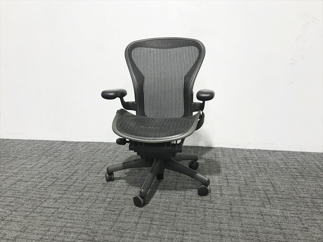 HermanMiller/ハーマンミラーのアーロンチェア Bタイプ スタンダード ランバーサポート無 AE111PWB AJG1BBFP  3D01[HermanMiller/ハーマンミラー][中古]|オフィス家具（中古）通販ならHappy（ハッピー）