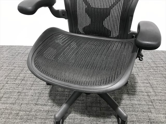 HermanMiller/ハーマンミラーのアーロンチェア Cタイプ フルサポート ポスチャーフィット[HermanMiller/ハーマンミラー ][中古]|オフィス家具（中古）通販ならHappy（ハッピー）