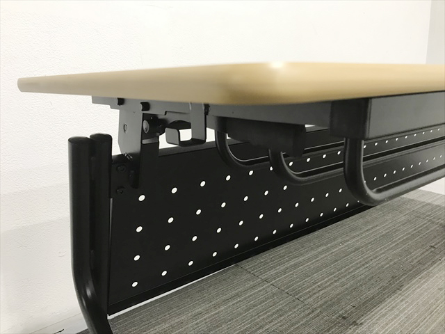 フラップ式会議テーブル オフィスコム 幕板付[-][中古]|折りたたみ式